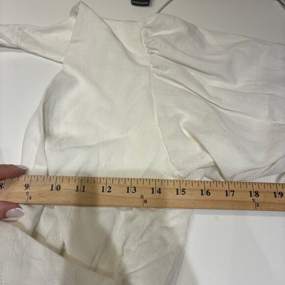 NWT Peixoto Cream Cropped Wrap Open Back Blouse Medium - Picture 7 of 9